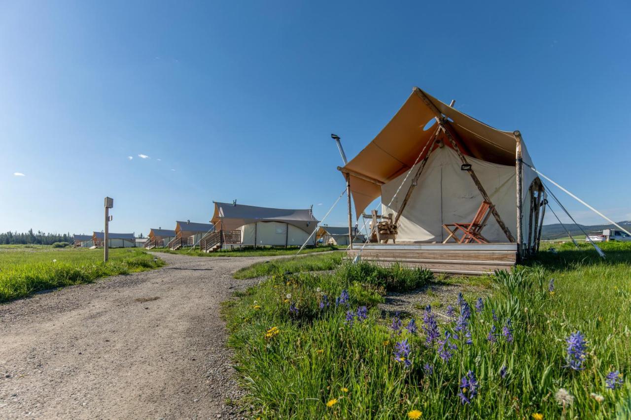 Under Canvas Уест Йелоустоун Екстериор снимка
